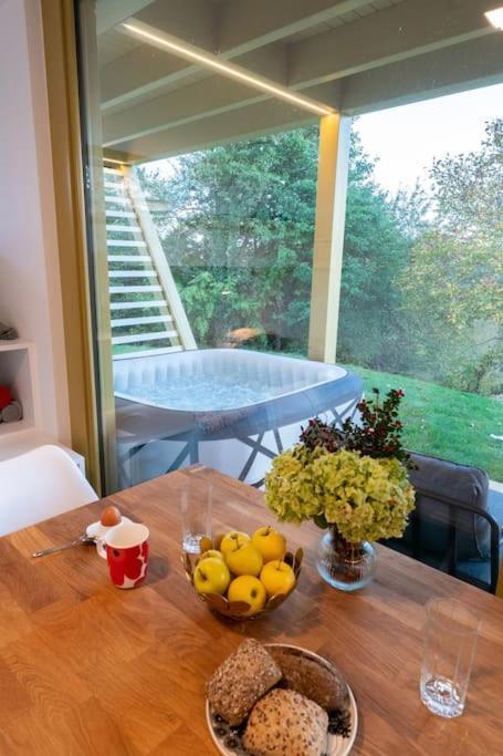 Holiday House Hona Lux Velike Lasce Exteriör bild