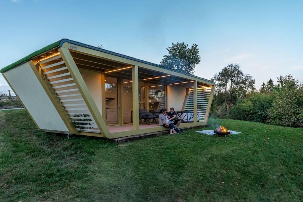 Holiday House Hona Lux Velike Lasce Exteriör bild