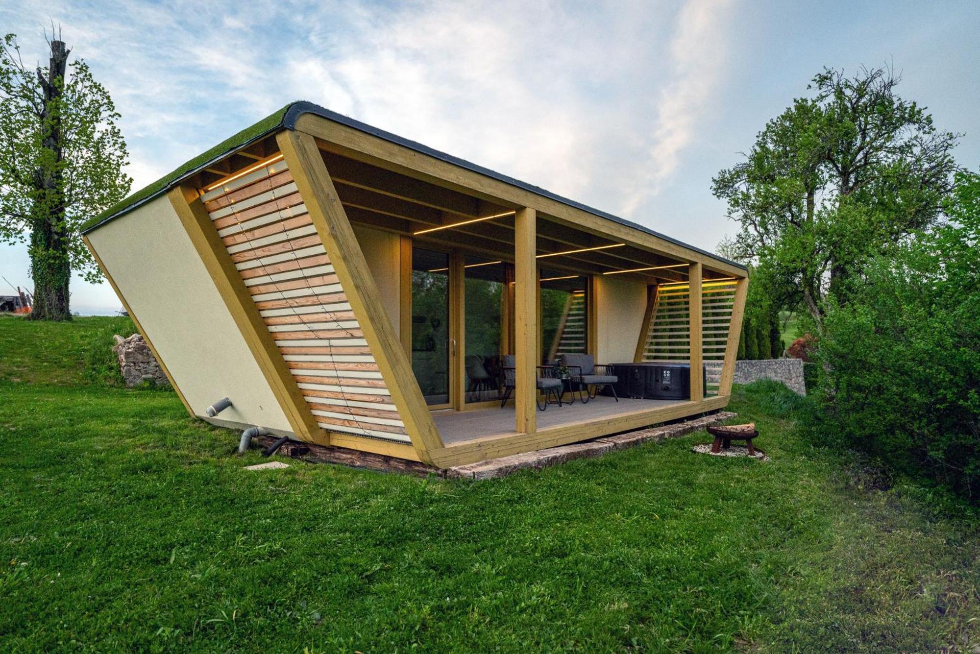 Holiday House Hona Lux Velike Lasce Exteriör bild